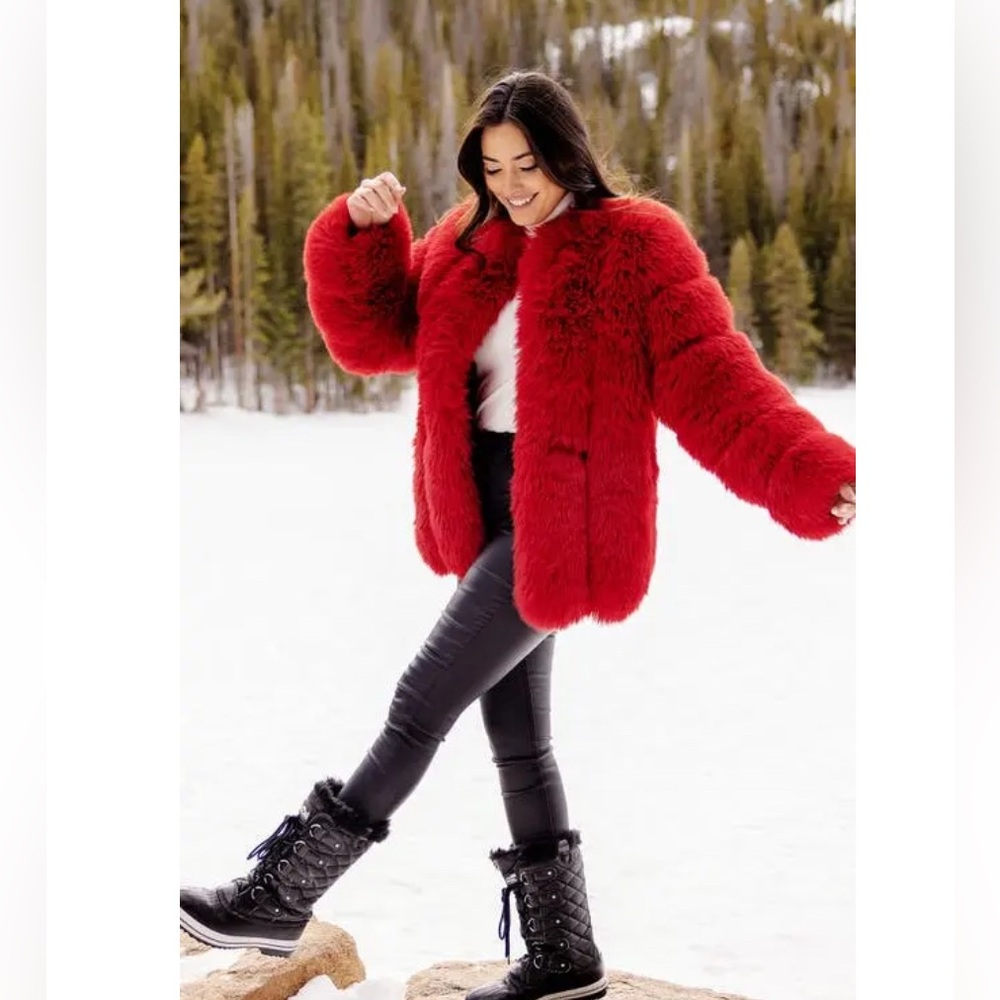 Donna Salyers Fabulous Furs Avante Fox Faux Fur Coat In Cherry Sz XS NWOT SAMPLE